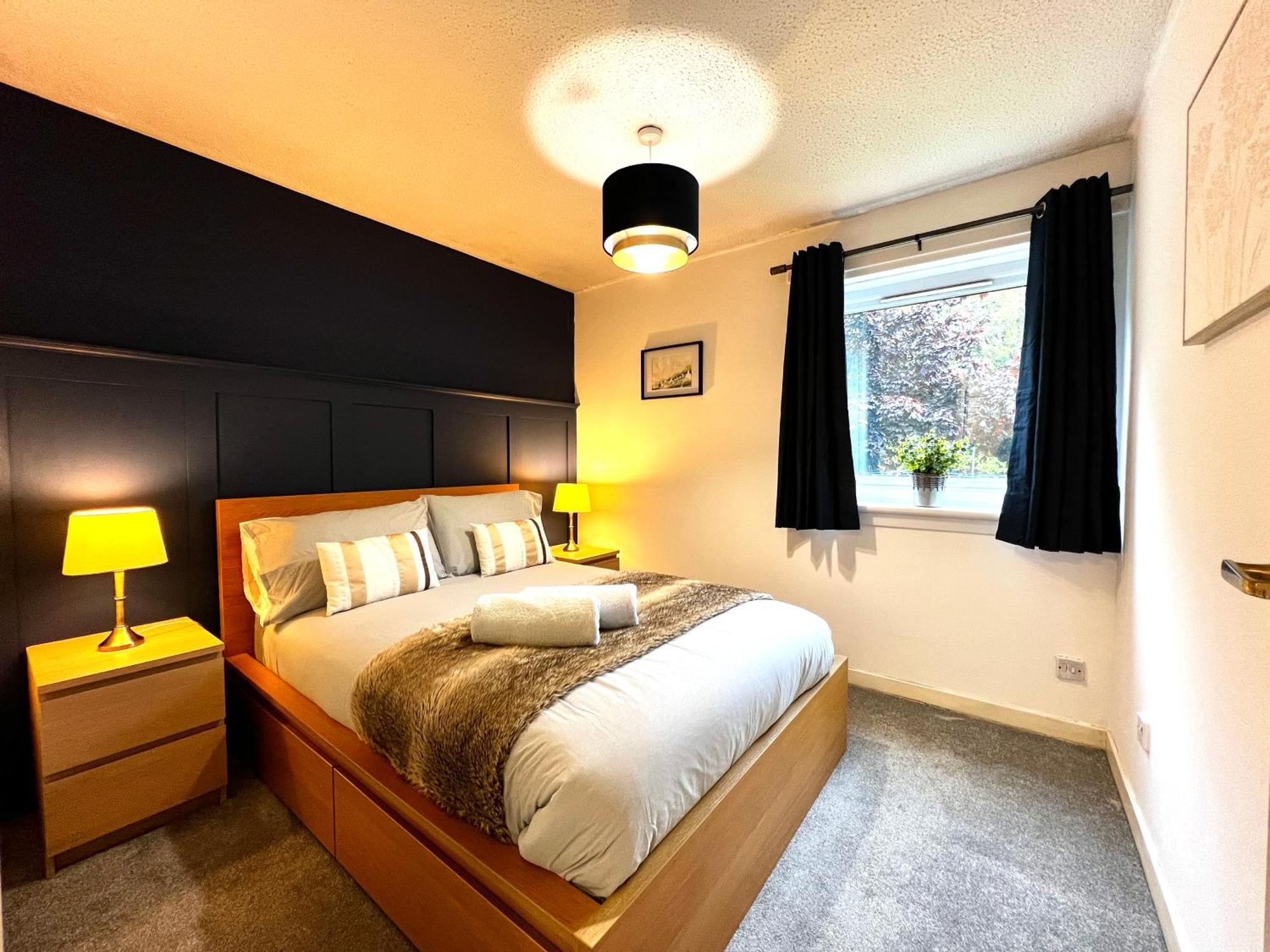 Ground Floor Flat With Free Parking & Wifi Apartment Glasgow Exterior photo