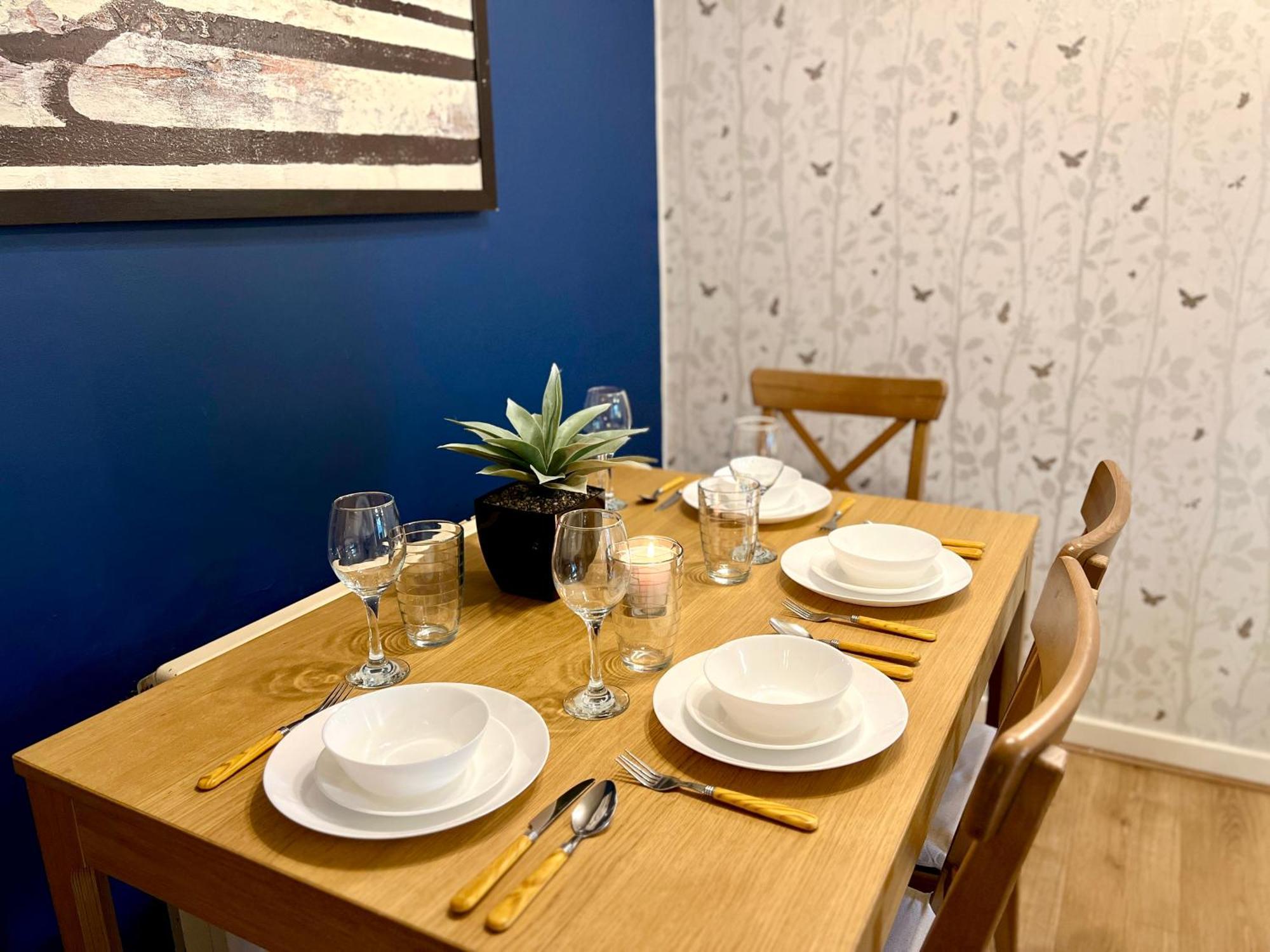 Ground Floor Flat With Free Parking & Wifi Apartment Glasgow Exterior photo