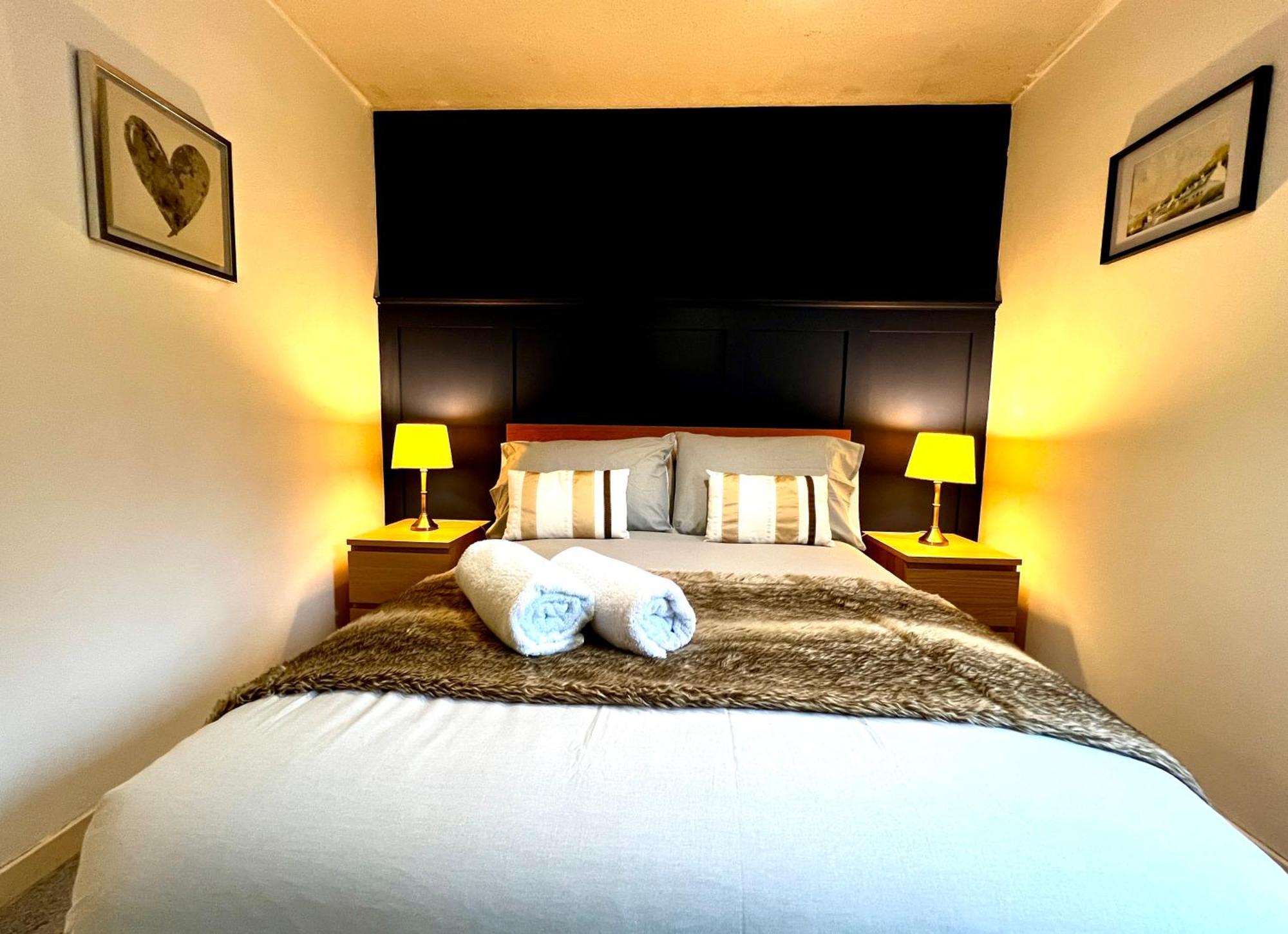 Ground Floor Flat With Free Parking & Wifi Apartment Glasgow Exterior photo